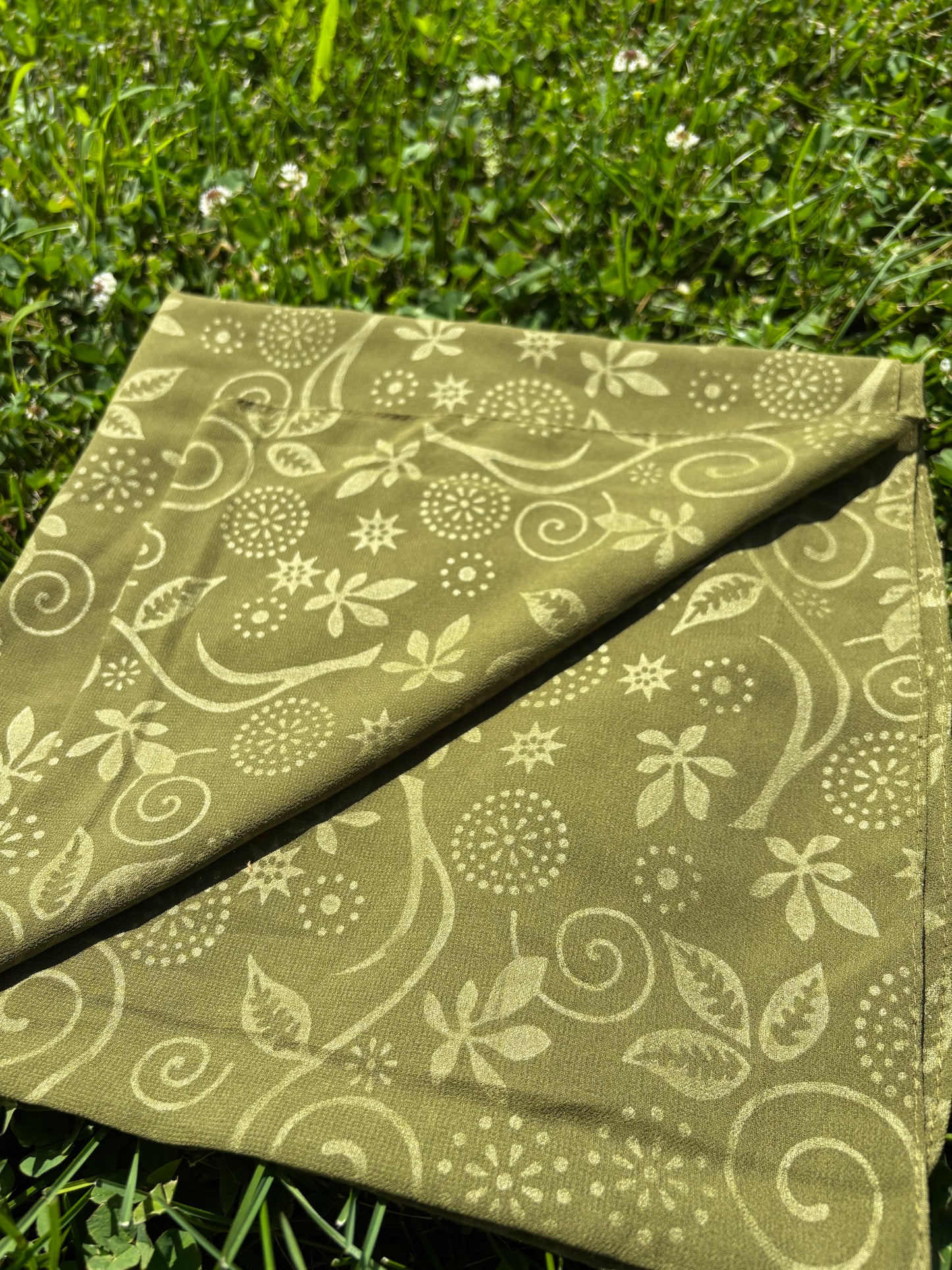 Green Sheer Printed Scarf / Headwrap