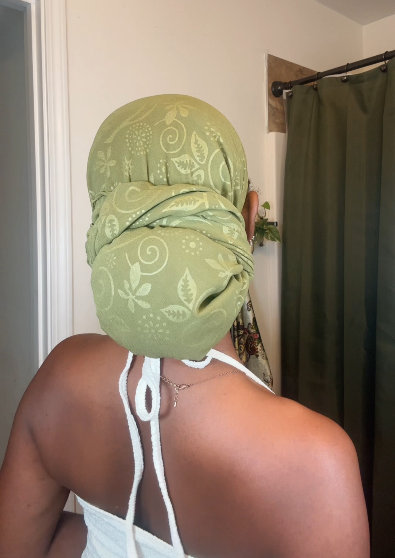 Green Sheer Printed Scarf / Headwrap