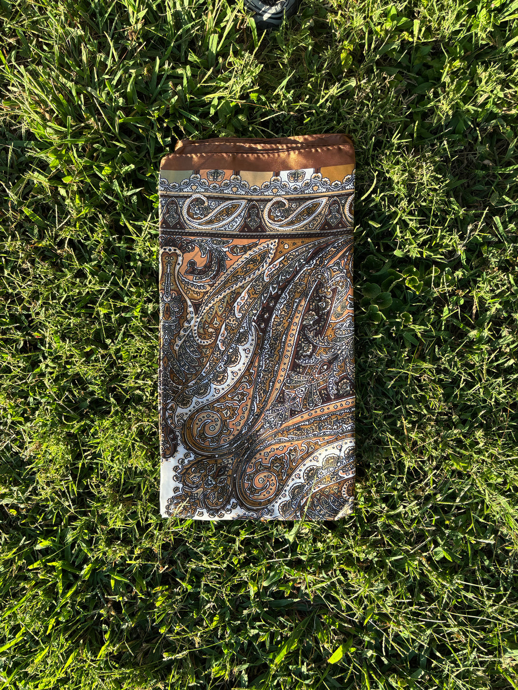 Brown Full Paisley Pattern Headwrap