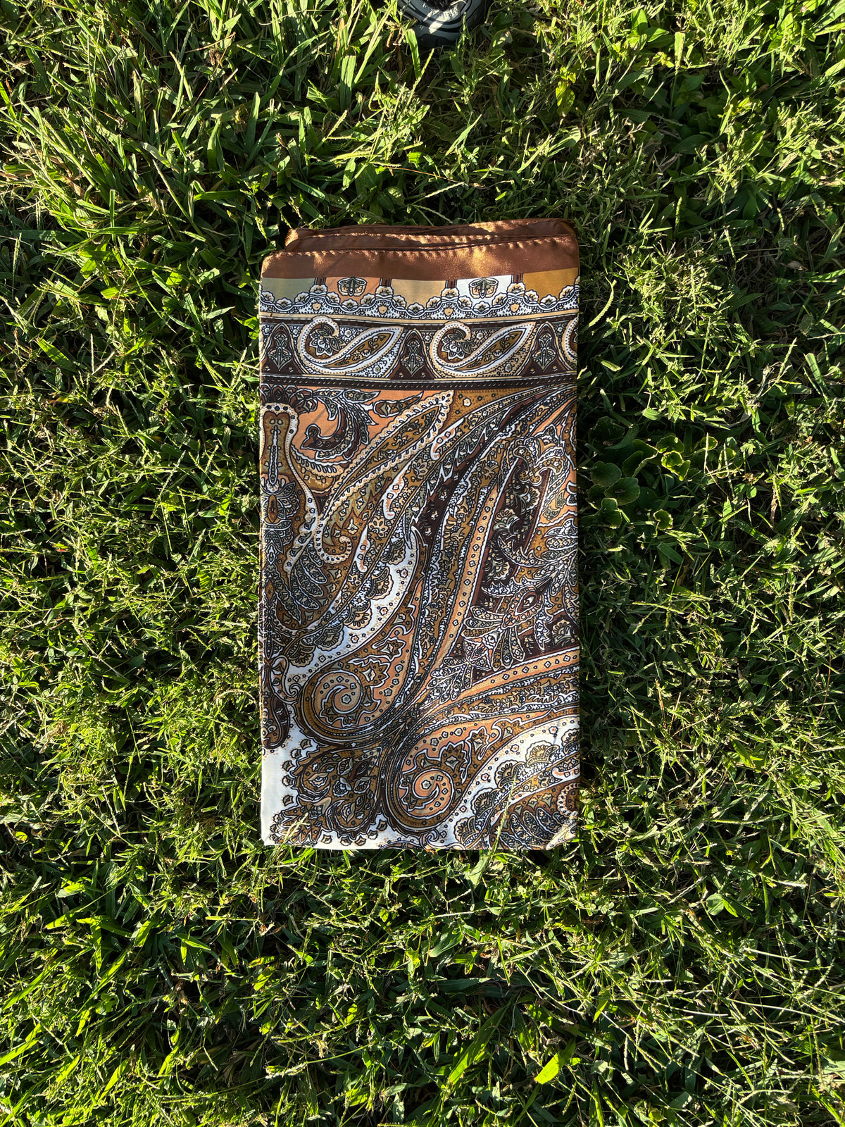 Brown Full Paisley Pattern Headwrap
